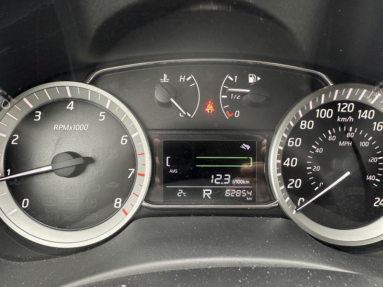 2014 Nissan Sentra SV Photo4