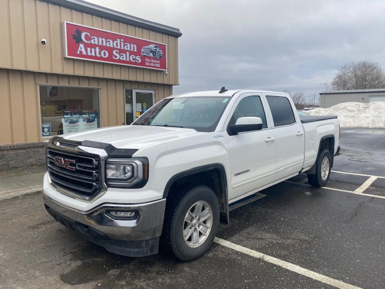 2018 GMC Sierra 1500 4WD CREW CAB 153.0" SLE - Photo #1