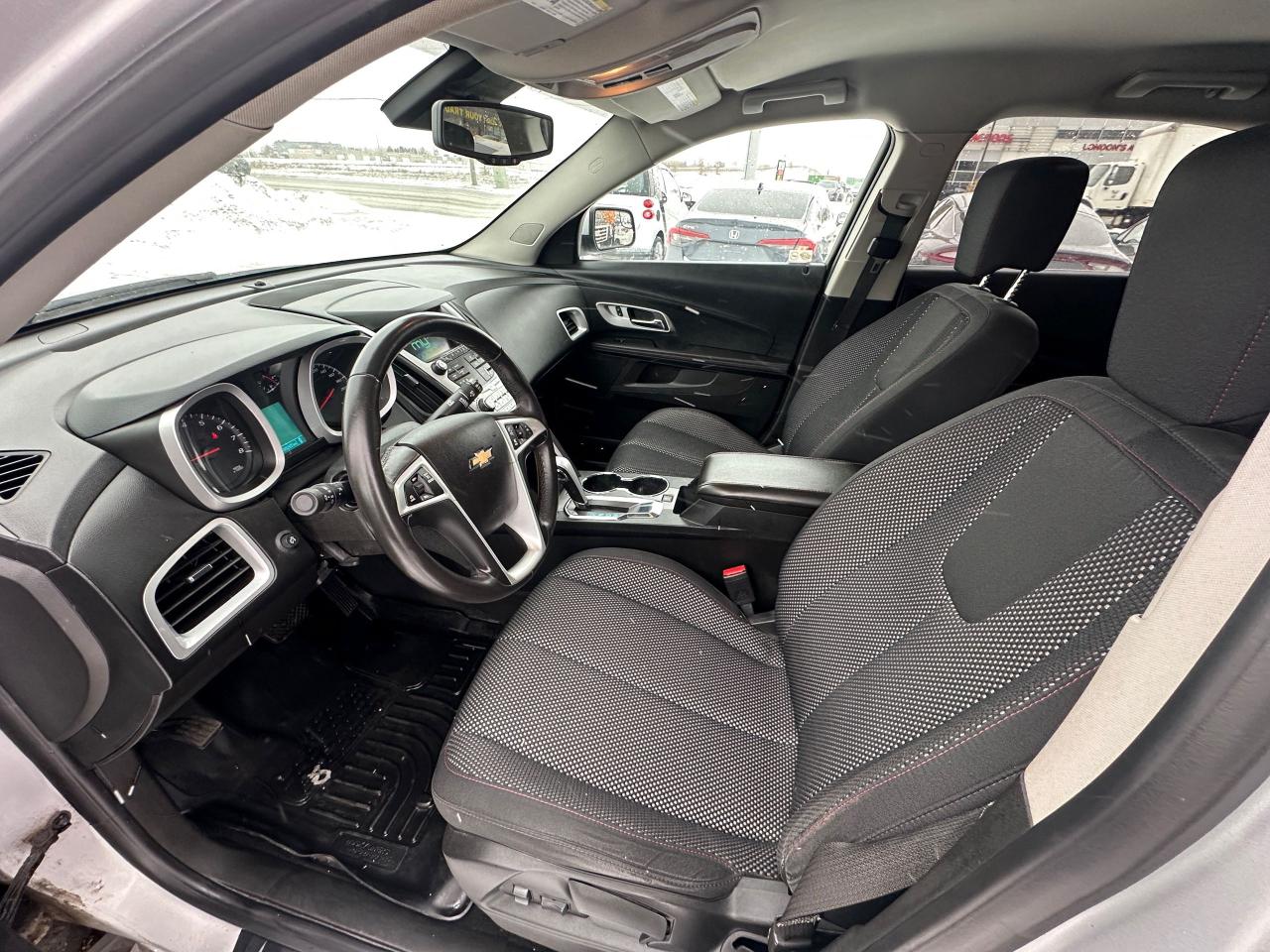 2013 Chevrolet Equinox LT, AWD, ALLOYS, AUTO, 4 CYL, ONLY 108KMS, CERT Photo