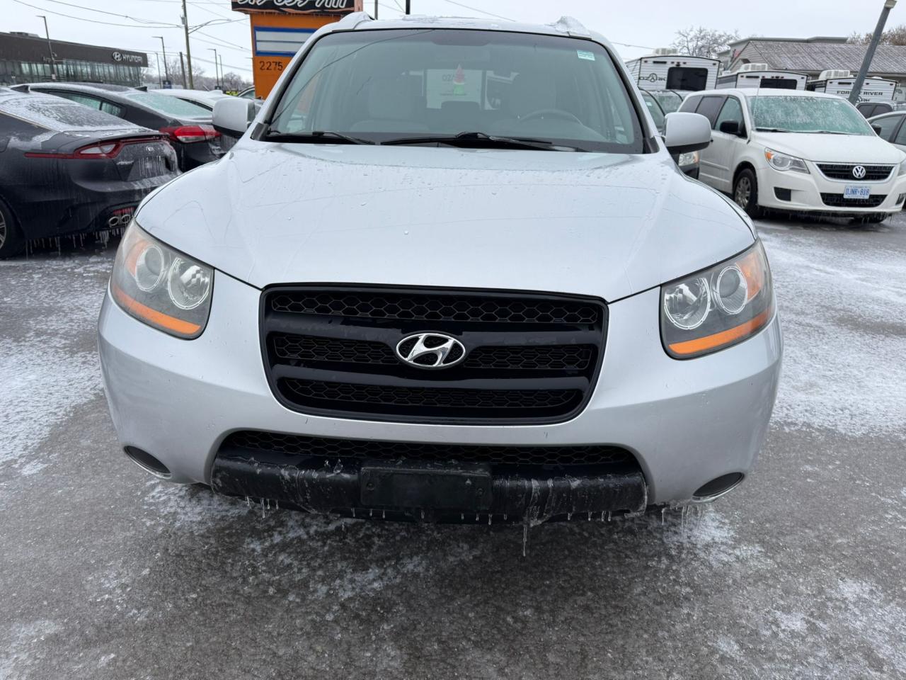 2008 Hyundai Santa Fe GL, NO ACCIDENTS, DRIVES WELL, TRADE IN, AS IS Photo
