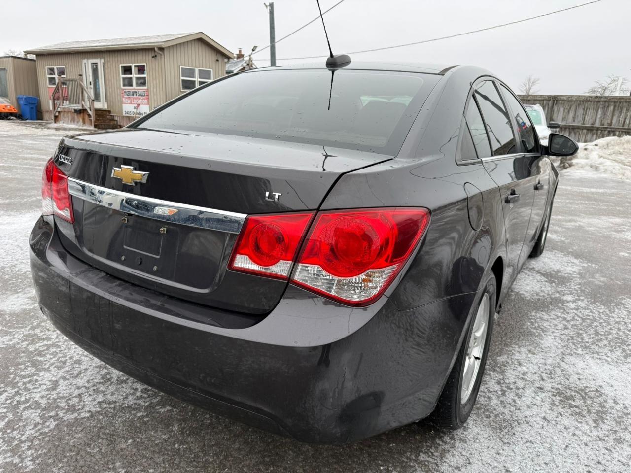 2016 Chevrolet Cruze LT, NO ACCIDENTS, 2 SETS OF TIRES, CERTIFIED Photo4