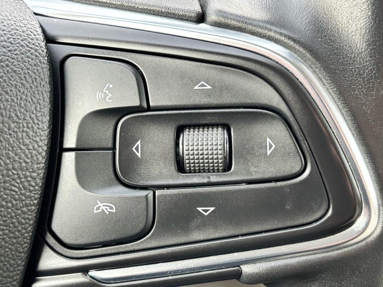 2021 Buick Envision Avenir ** AWD, LDW, BSM, ADAPT CRUISE ** Photo