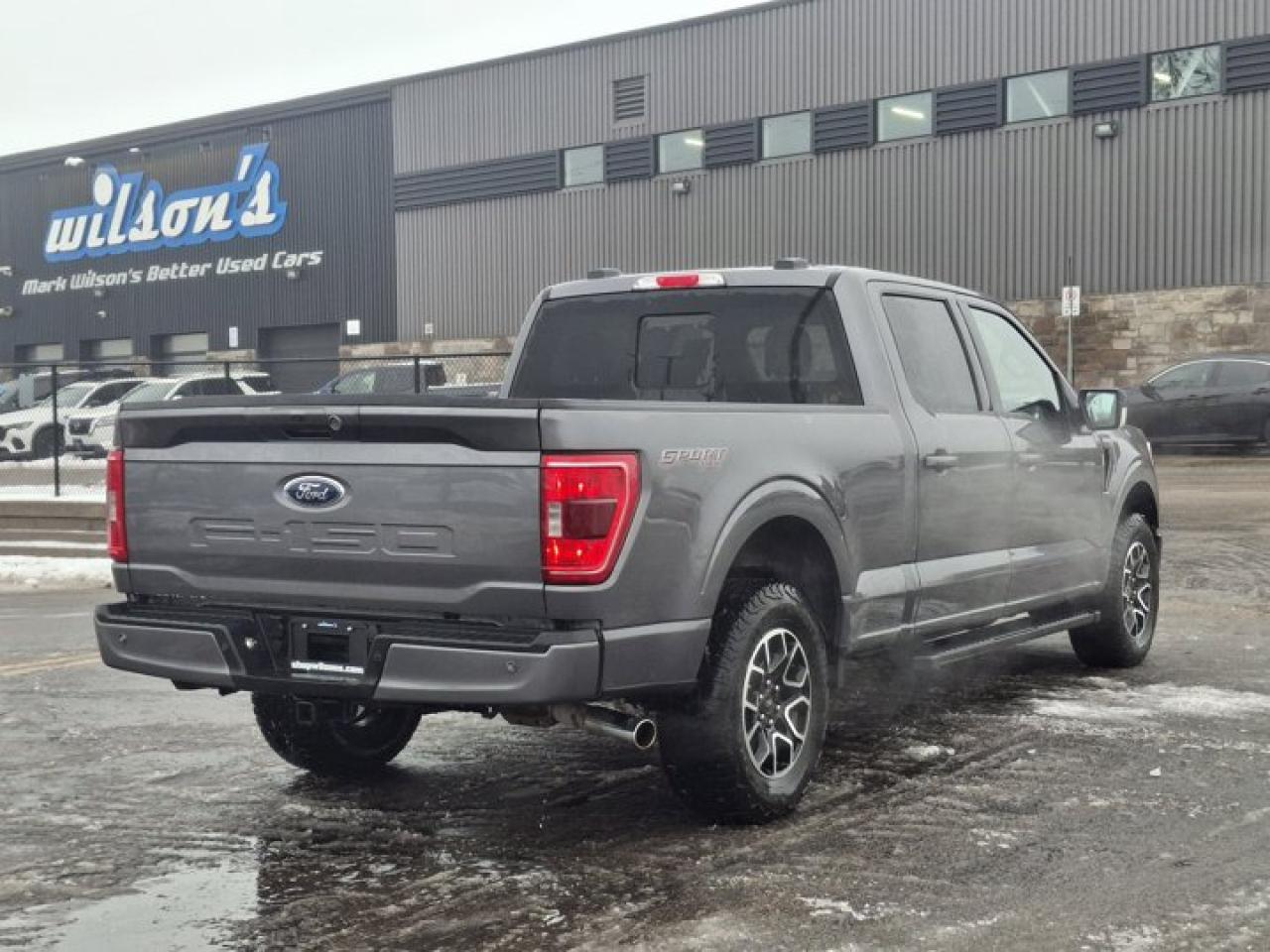 2021 Ford F-150 XLT Crew 4X4 5.0L V8 | 302A | Sport PKG | Heated Bucket Seats | LOW KM! Photo