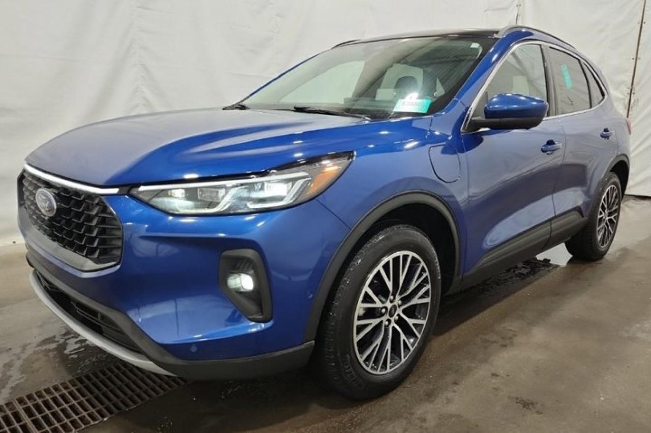 2023 Ford Escape PHEV | Leather | Sunroof | Nav | Tow Pkg | HUD | 360 Camera | Adaptive Cruise | Heated Wheel & More! Photo0