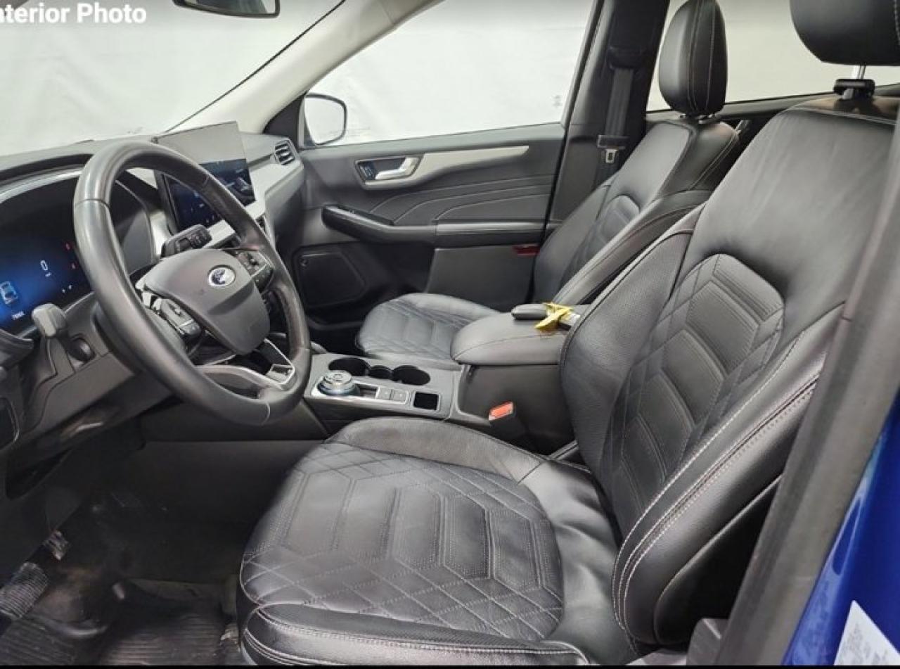 2023 Ford Escape PHEV | Leather | Sunroof | Nav | Tow Pkg | HUD | 360 Camera | Adaptive Cruise | Heated Wheel & More! Photo2