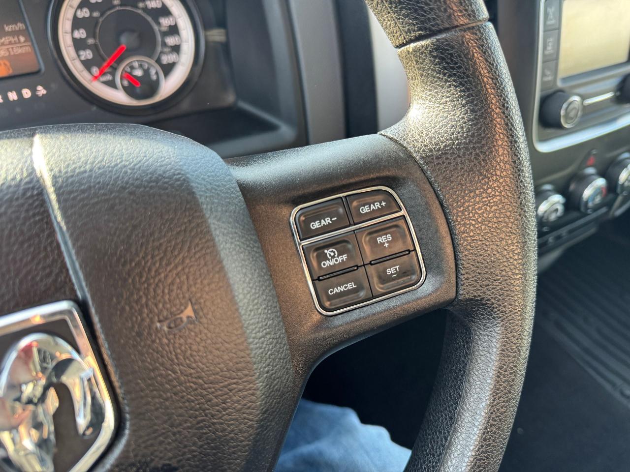 2017 RAM 1500 SLT Quad Cab 4WD V6 Photo