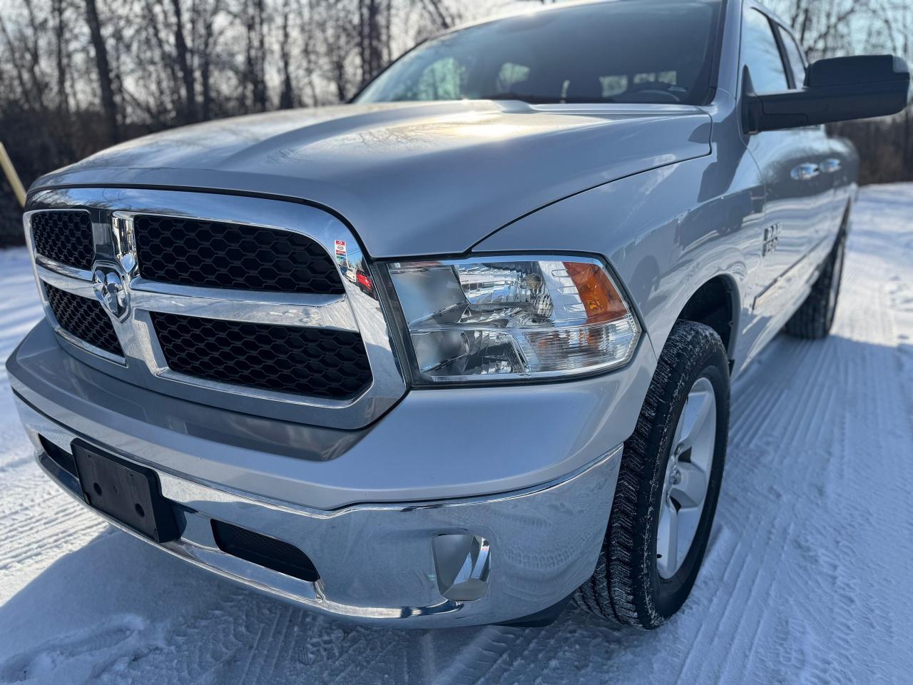 2017 RAM 1500 SLT Quad Cab 4WD V6 Photo
