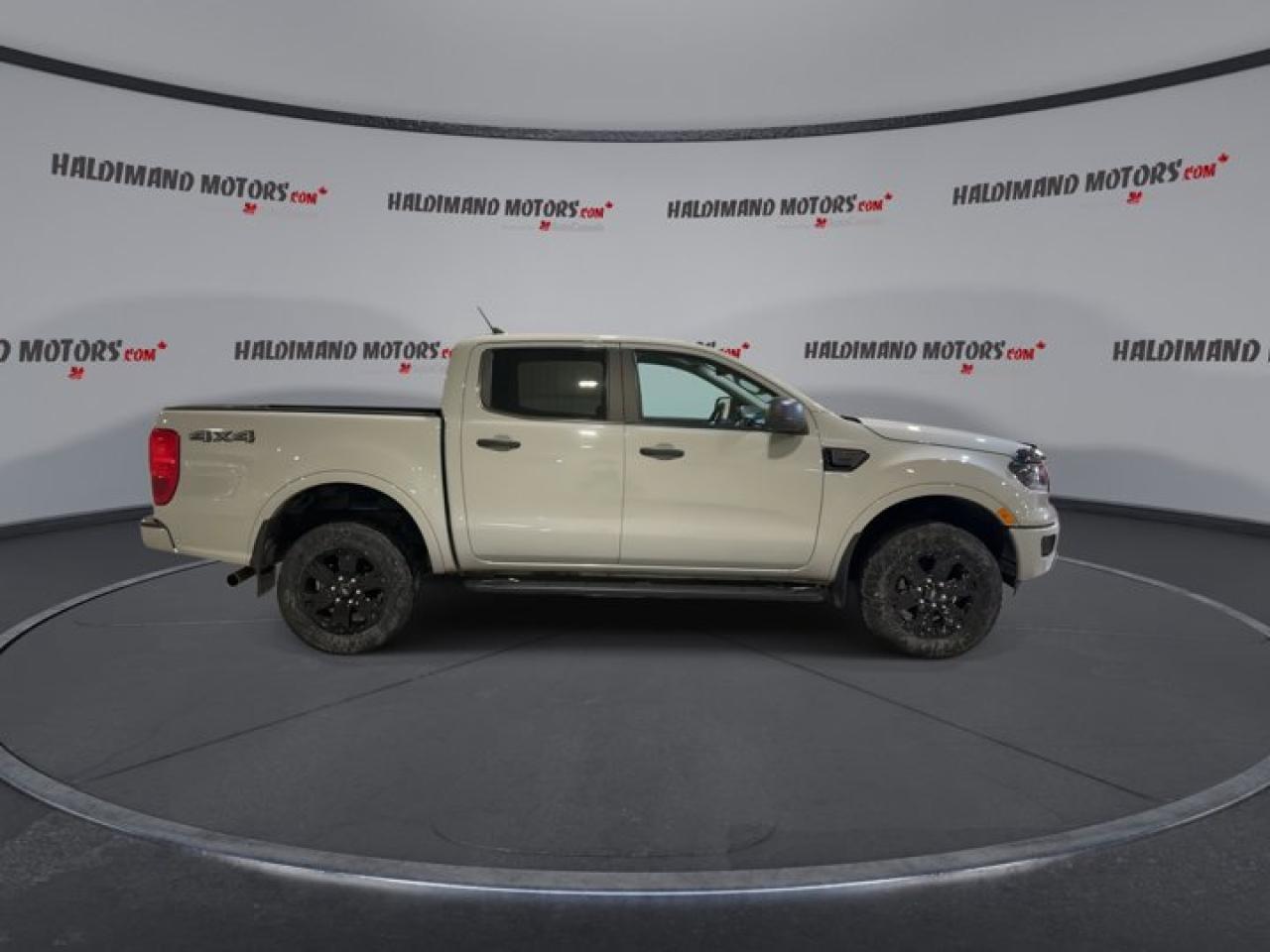 2023 Ford Ranger XLT 4WD | Black Appearance Package | Trailer Tow Package | Photo