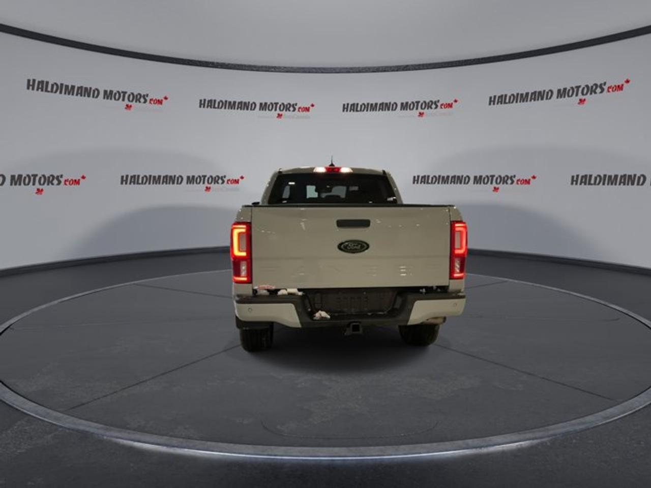 2023 Ford Ranger XLT 4WD, Black Appearance Package, Trailer Tow Package, SuperCrew 5' Box Photo