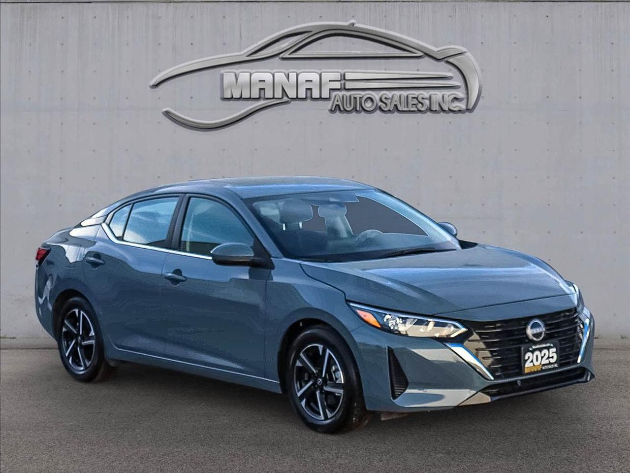 2025 Nissan Sentra SV Sunroof BlindSpot Apple Carplay & Android Auto Photo