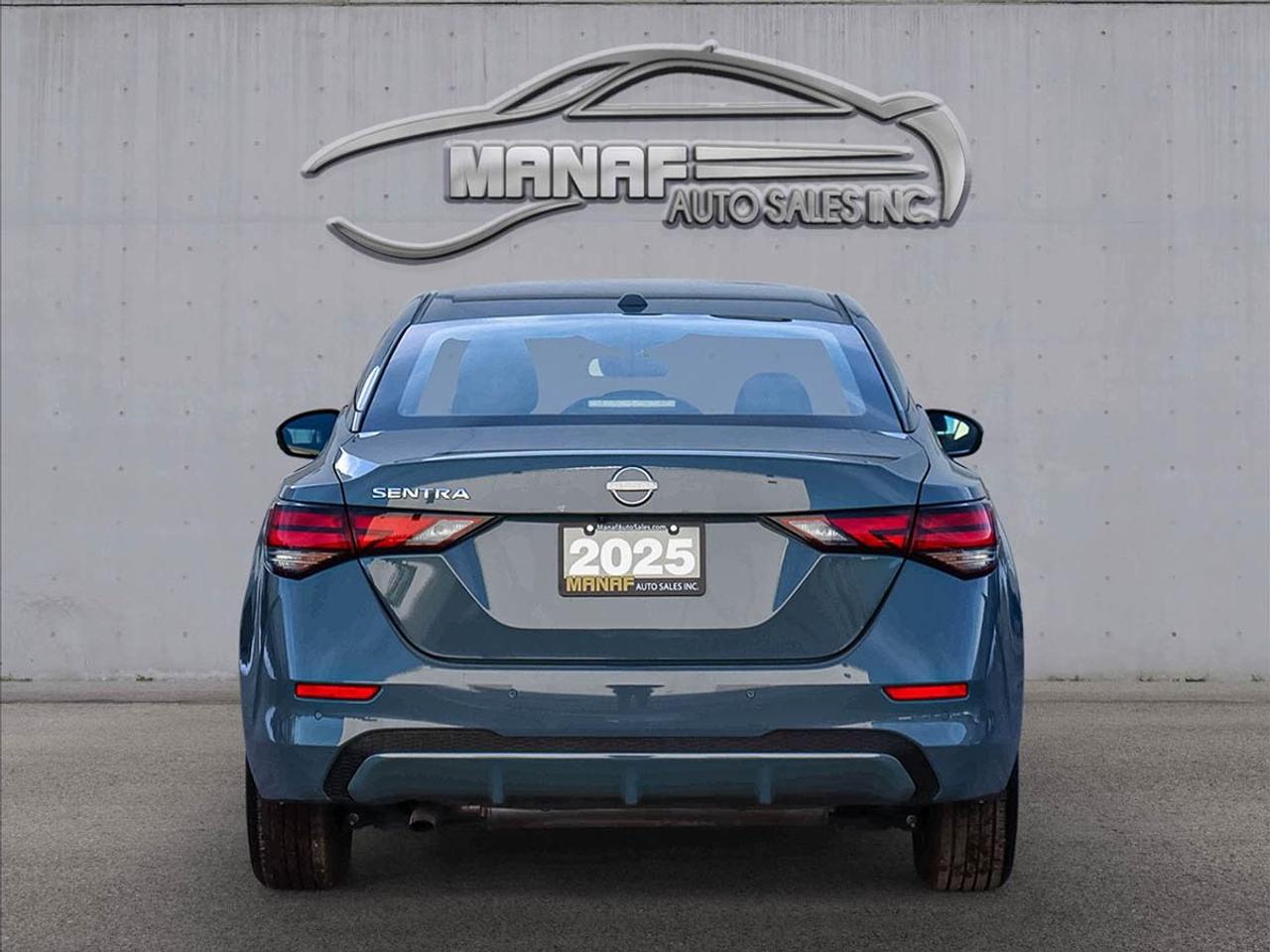 2025 Nissan Sentra SV Sunroof BlindSpot Apple Carplay & Android Auto Photo