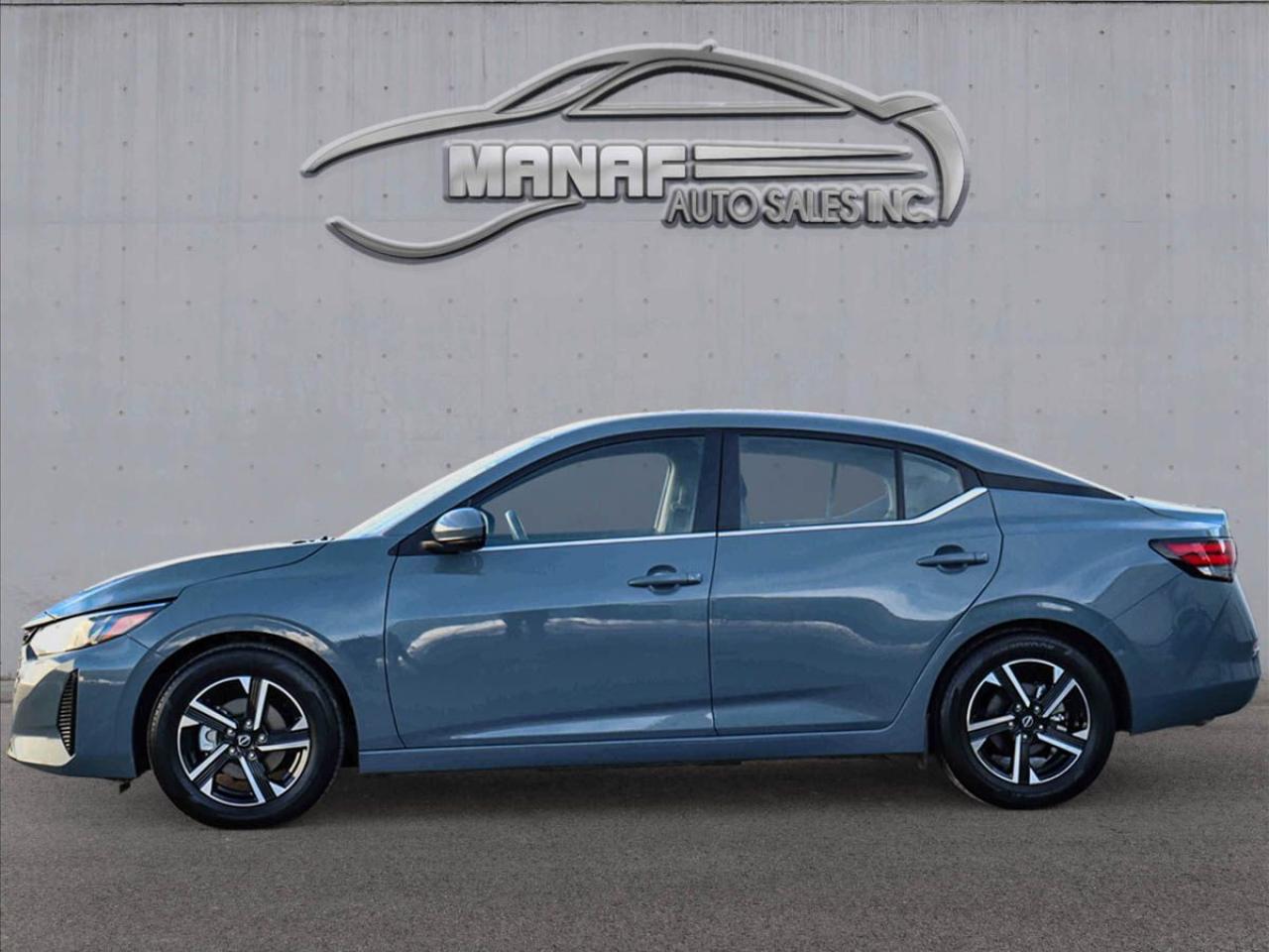 2025 Nissan Sentra SV Sunroof BlindSpot Apple Carplay & Android Auto Photo