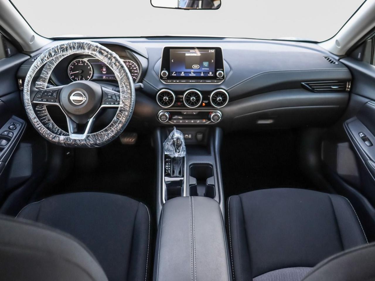 2025 Nissan Sentra SV Sunroof BlindSpot Apple Carplay & Android Auto Photo