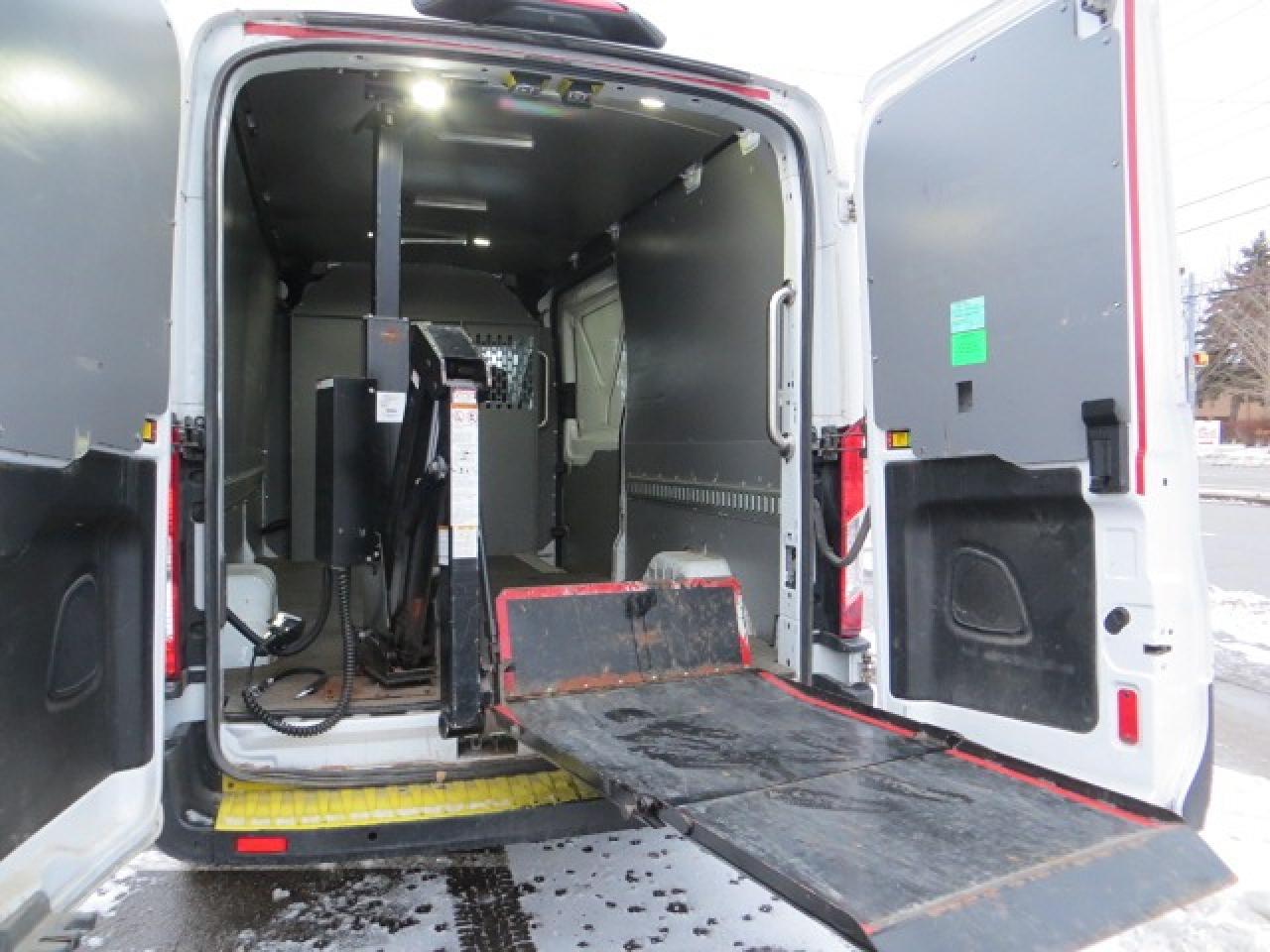 2020 Ford Transit Cargo Van CERTIFIED, T-350 148" Med Rf, PWR LIFT GATE Photo