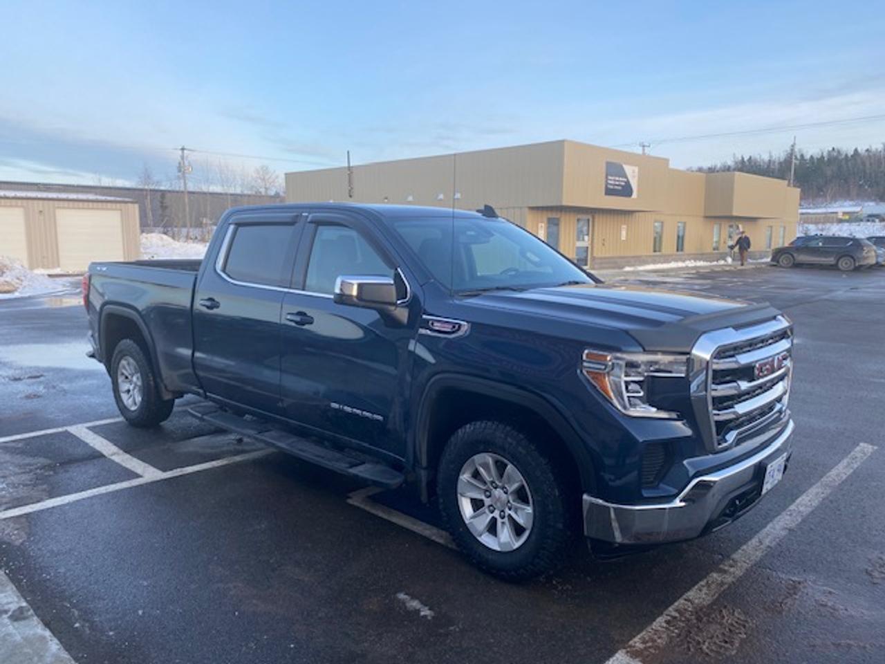 2021 GMC Sierra 4WD Crew Cab 157" SLE - Photo #1