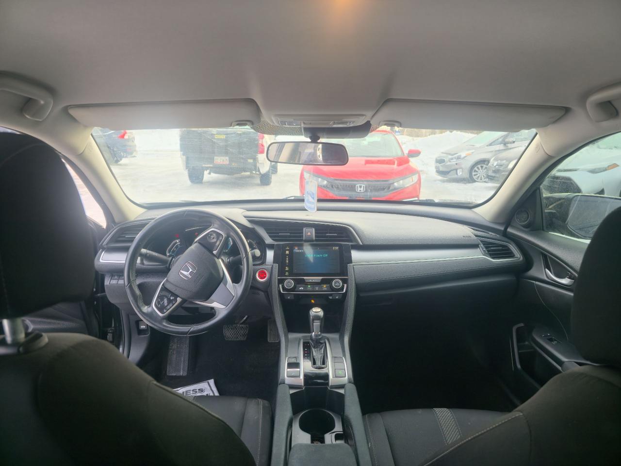 2018 Honda Civic SE Photo