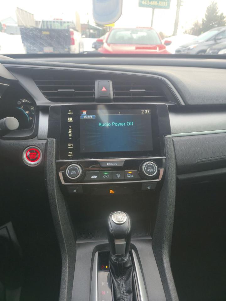 2018 Honda Civic SE Photo