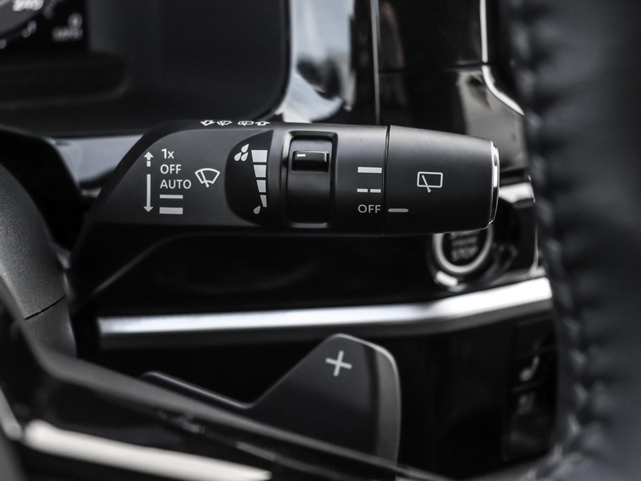 2024 Nissan Pathfinder Platinum 4WD Photo