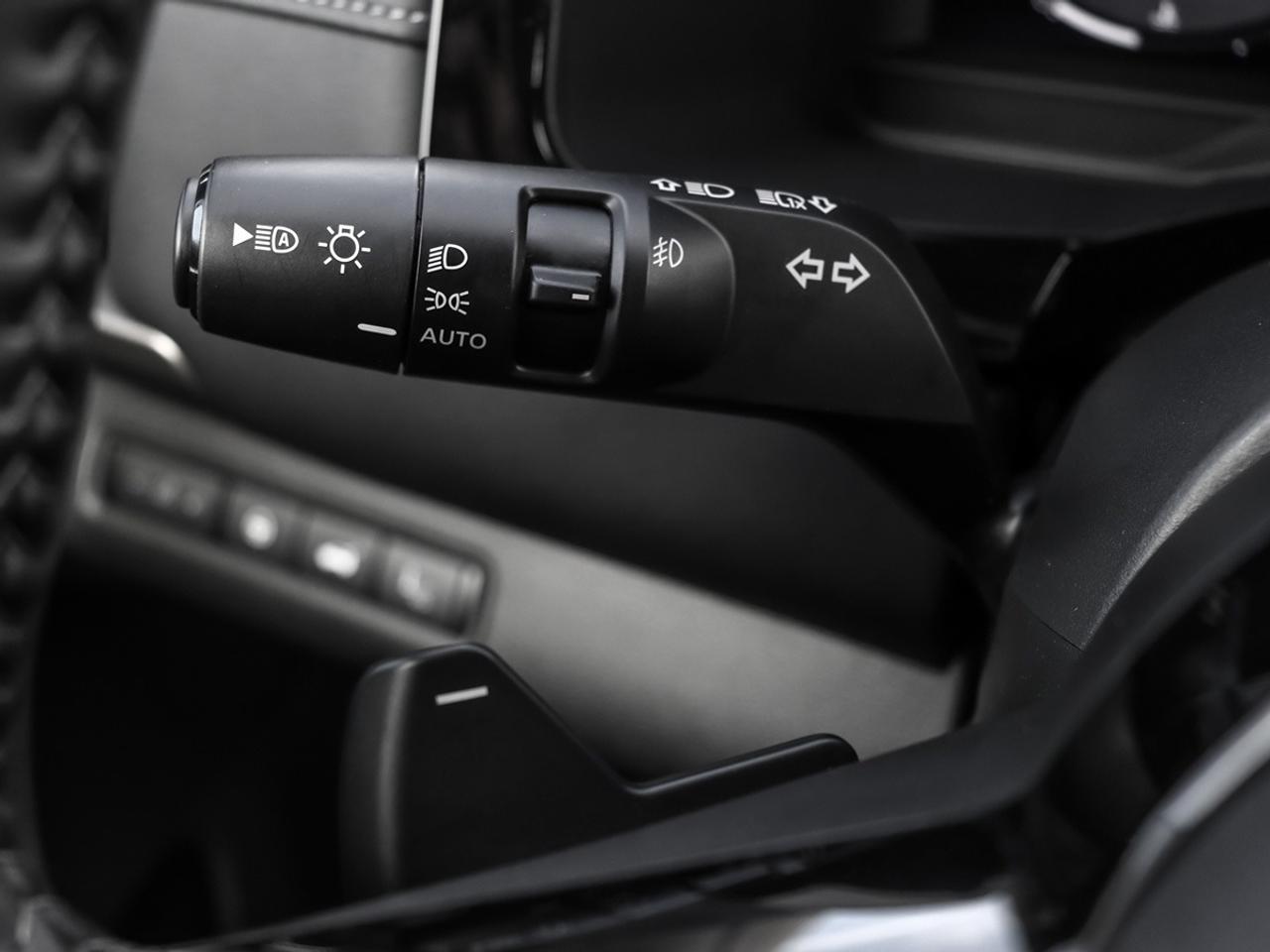 2024 Nissan Pathfinder Platinum 4WD Photo