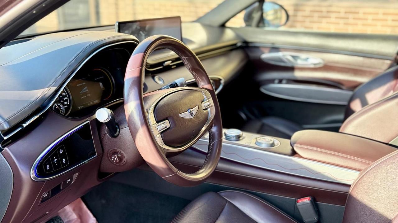 2022 Genesis GV70 2.5T Advanced Plus AWD - Photo #6