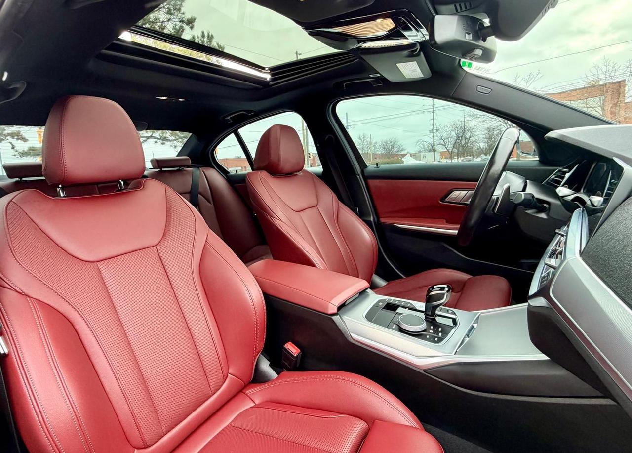 2022 BMW 3 Series 330i xDrive - Photo #6