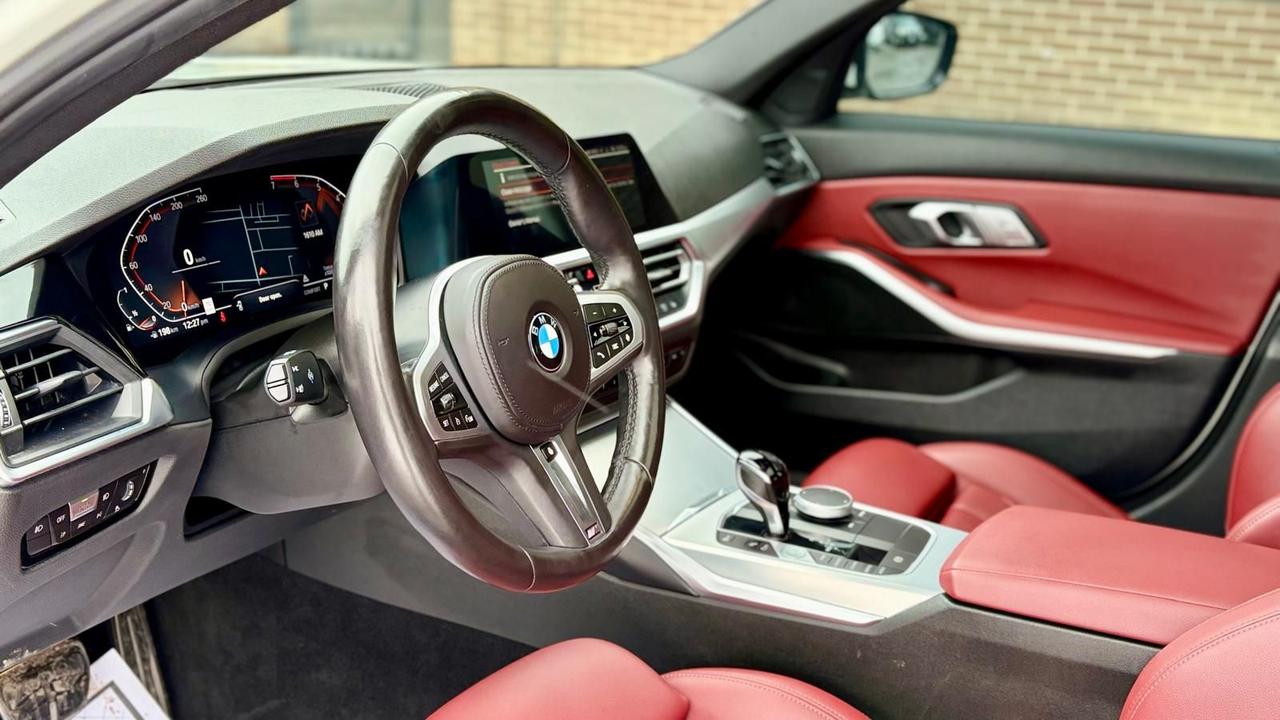 2022 BMW 3 Series 330i xDrive Photo
