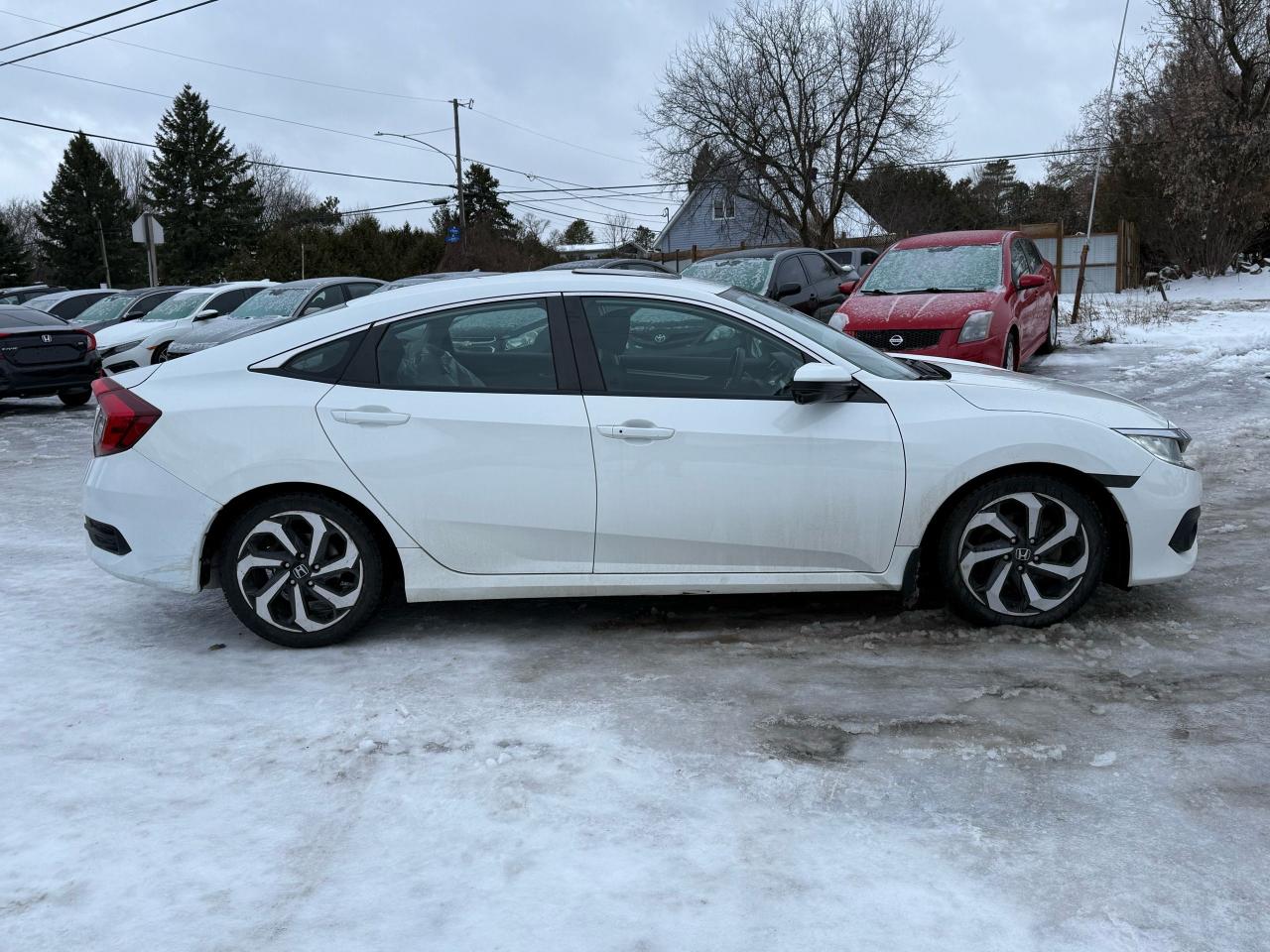 2017 Honda Civic EX Photo