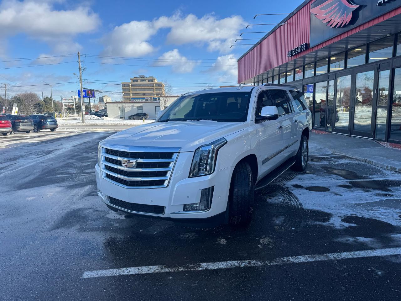 2018 Cadillac Escalade ESV LUXURY 7 PASS 4WD LEATHER SUNROOF NAV CAMERA Photo2