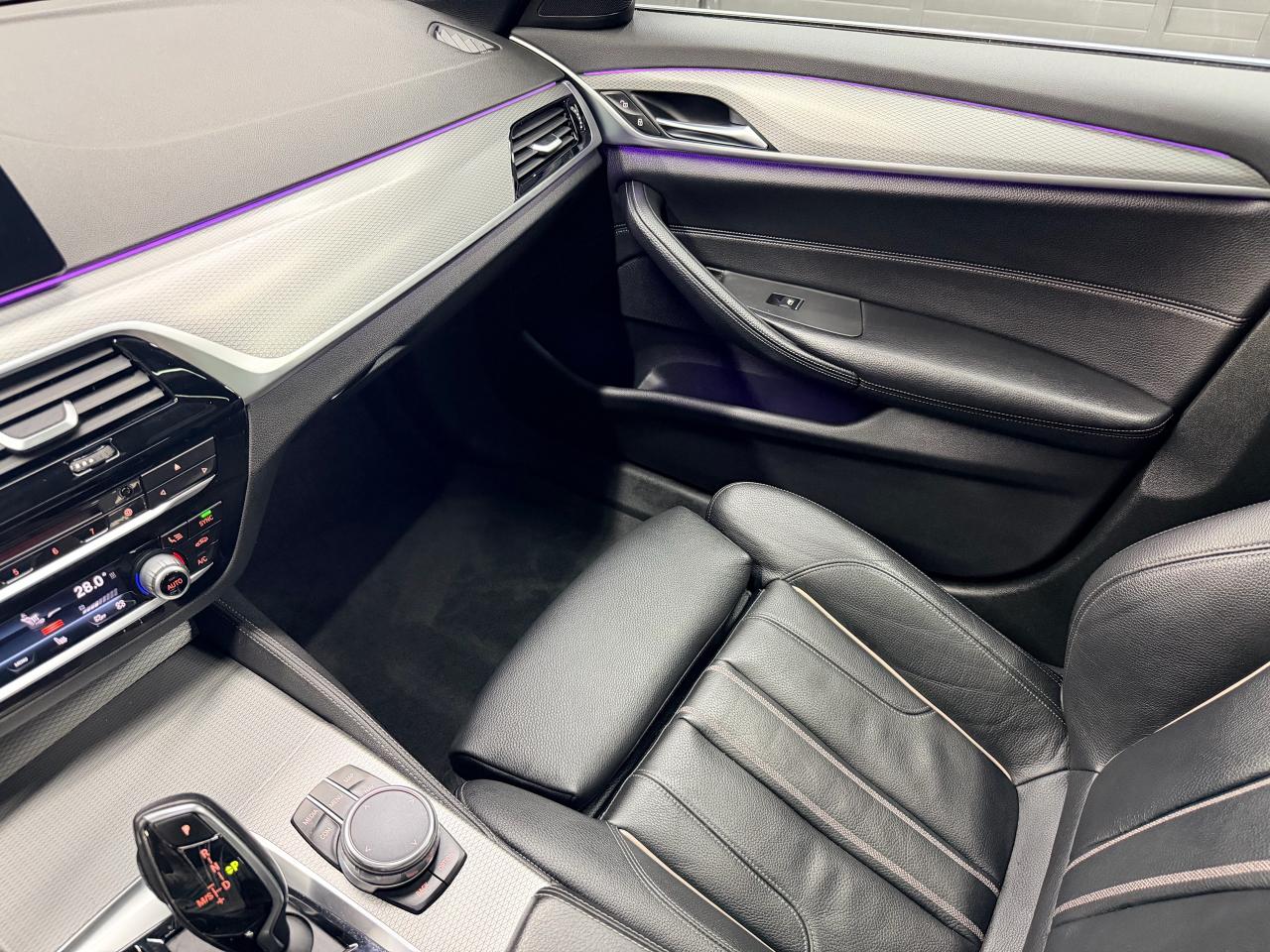 2017 BMW 530i M SPORT|NAV|BACKUP|HUD|SUNROOF|AMBIENT LIGHT| Photo