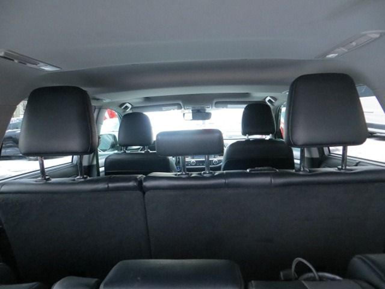 2019 Toyota Highlander CERTIFIED, XLE, 4X4, LEATHER, SUNROOF, 8 SEATER Photo