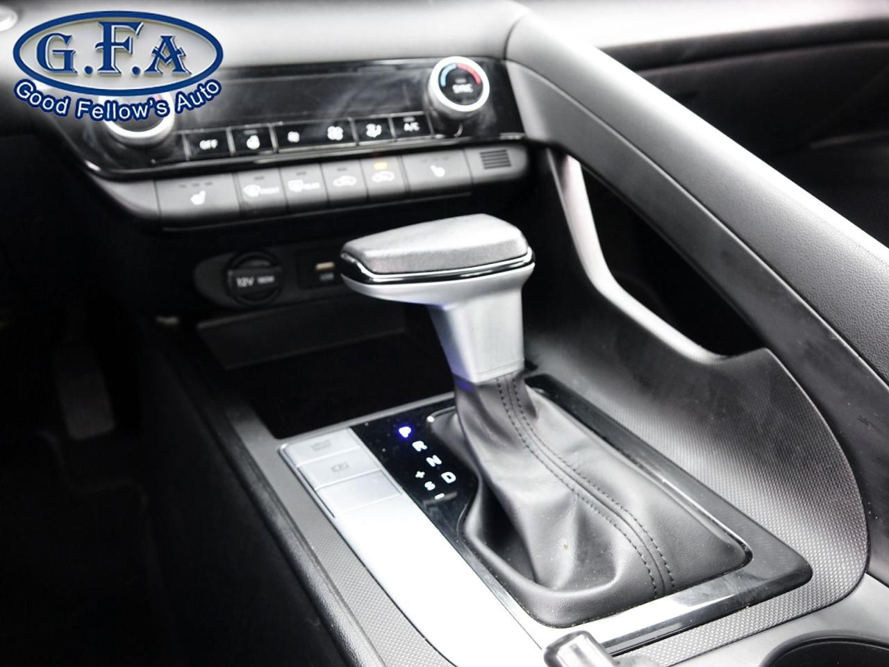 2022 Hyundai Elantra PREFERRED MODEL, SUN & TECH PACKAGE, SUNROOF, REAR Photo39