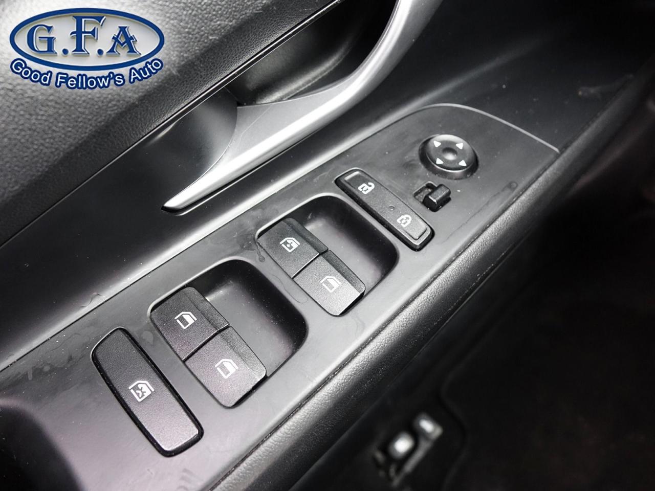 2022 Hyundai Elantra PREFERRED MODEL, SUN & TECH PACKAGE, SUNROOF, REAR Photo20