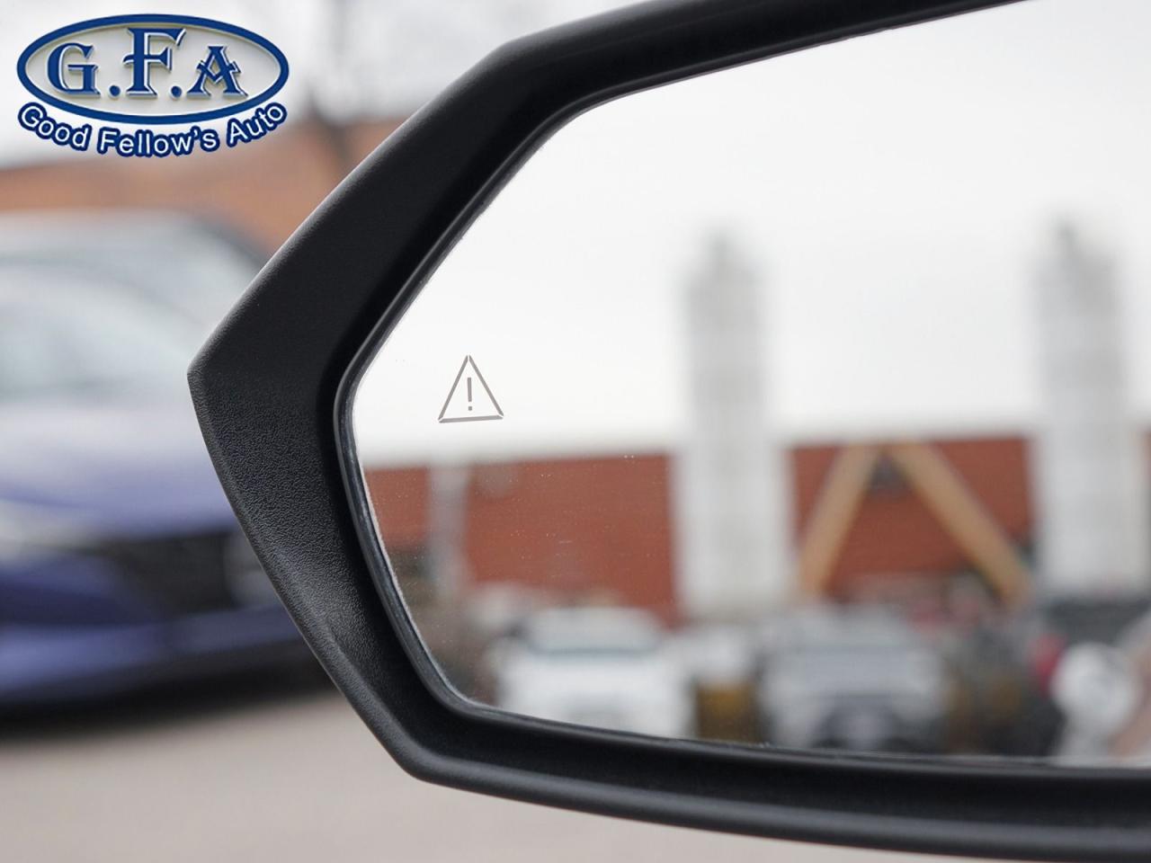 2022 Hyundai Elantra PREFERRED MODEL, SUN & TECH PACKAGE, SUNROOF, REAR Photo