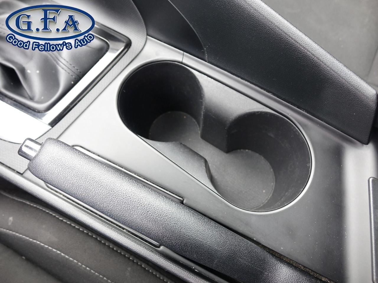 2022 Hyundai Elantra PREFERRED MODEL, SUN & TECH PACKAGE, SUNROOF, REAR Photo14