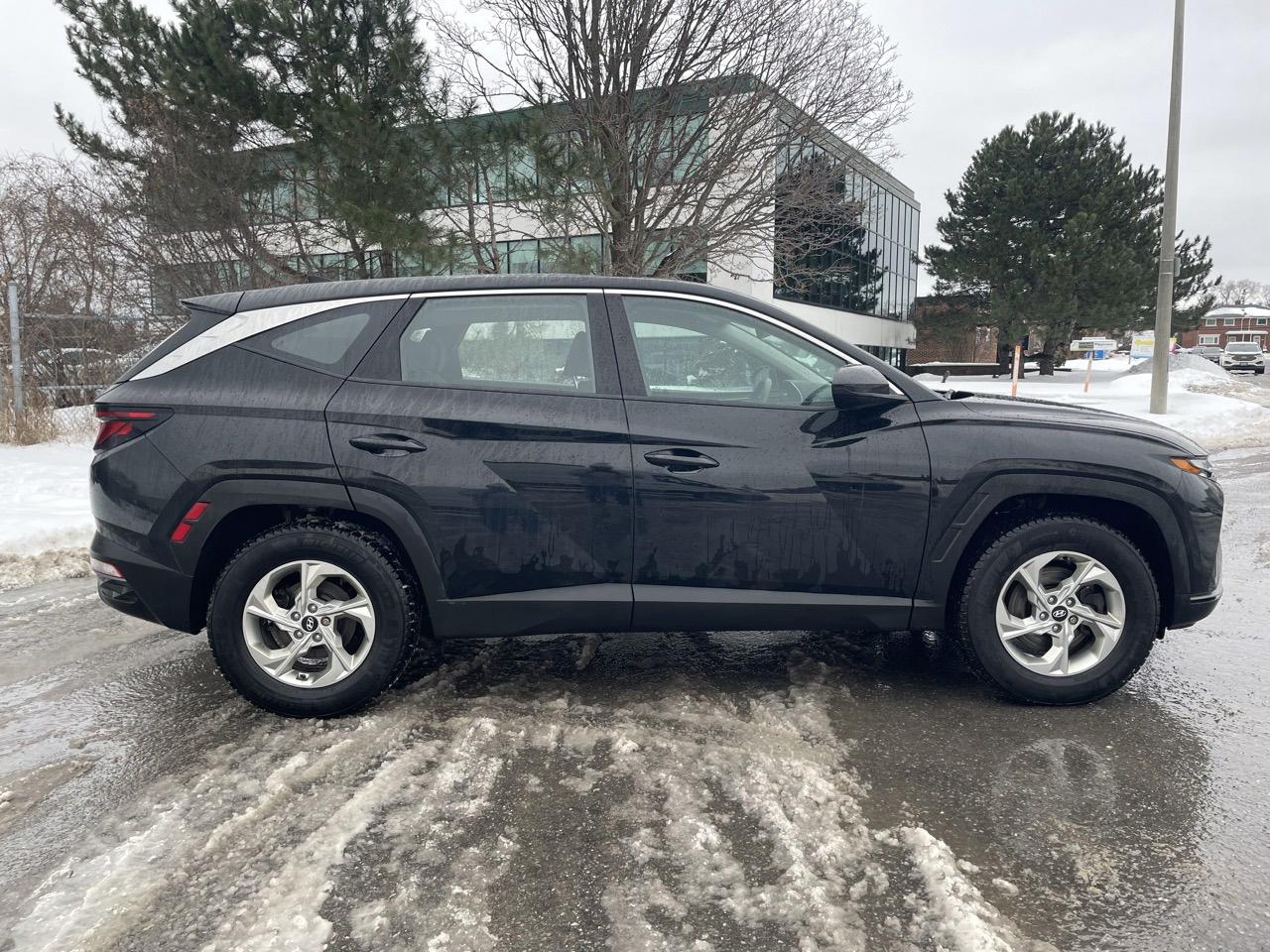 2023 Hyundai Tucson Essential AWD Photo
