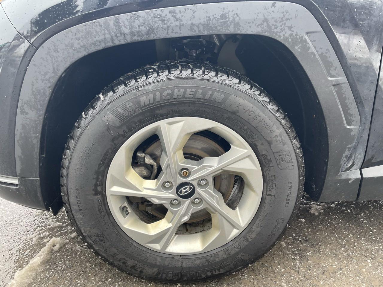 2023 Hyundai Tucson Essential AWD Photo