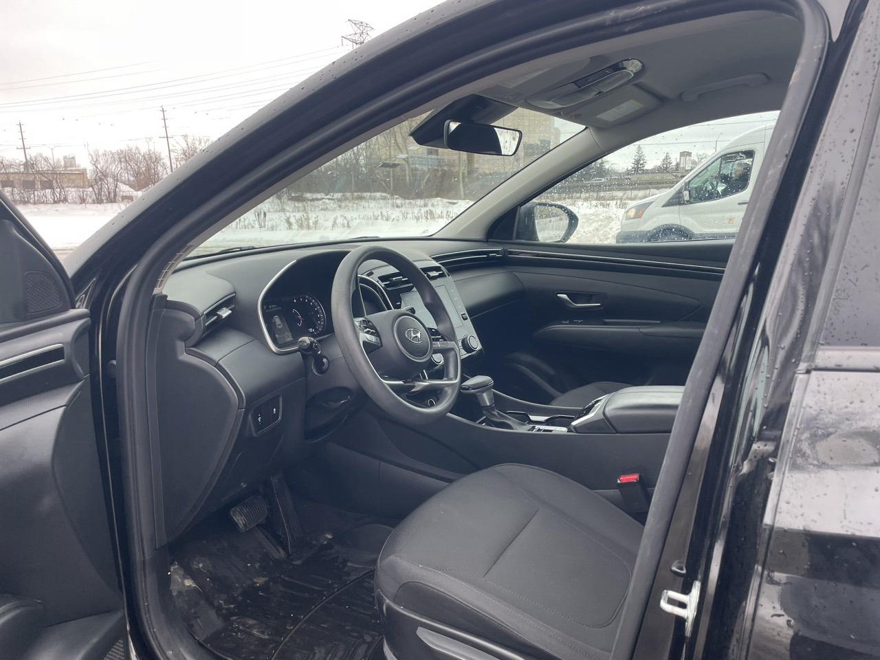 2023 Hyundai Tucson Essential AWD Photo