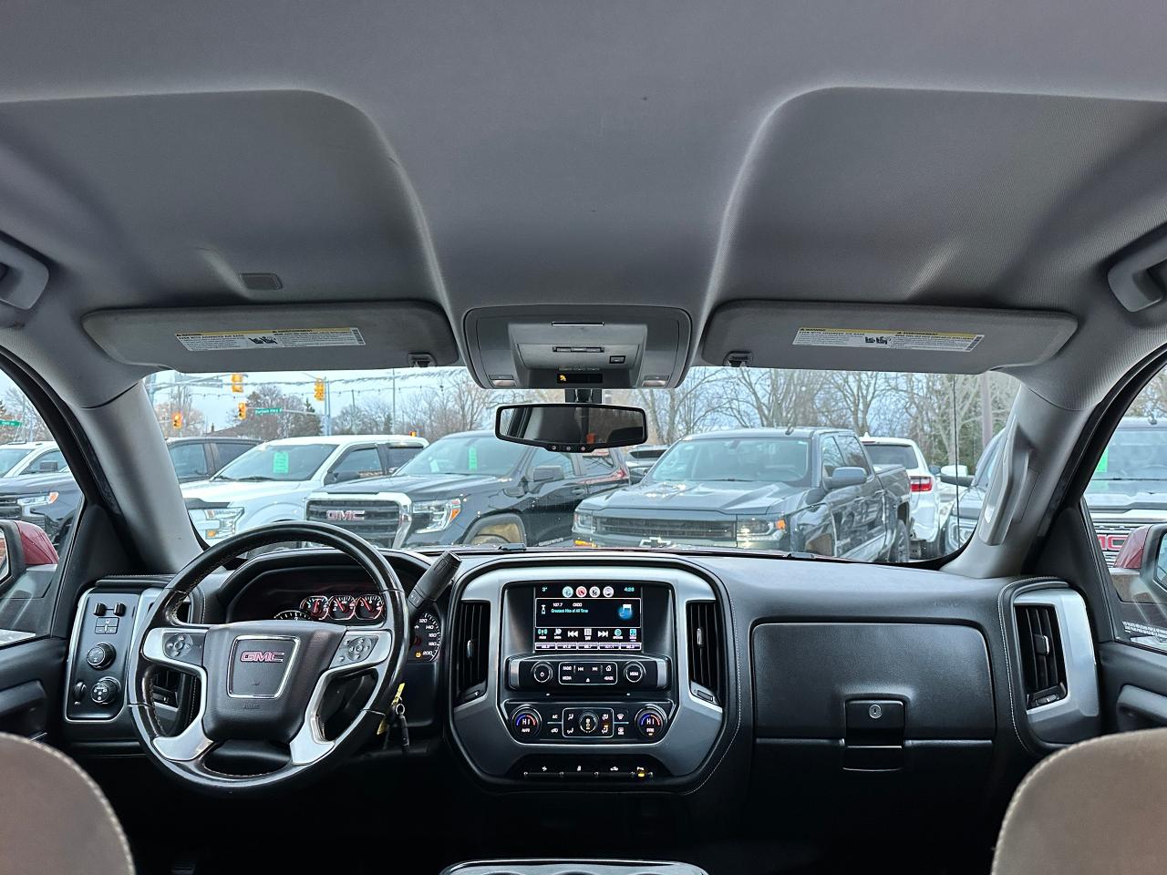 2017 GMC Sierra 1500 SLE4x4Kodiak Crew 6Pass-Cloth CarPlay BackupCam V8 Photo