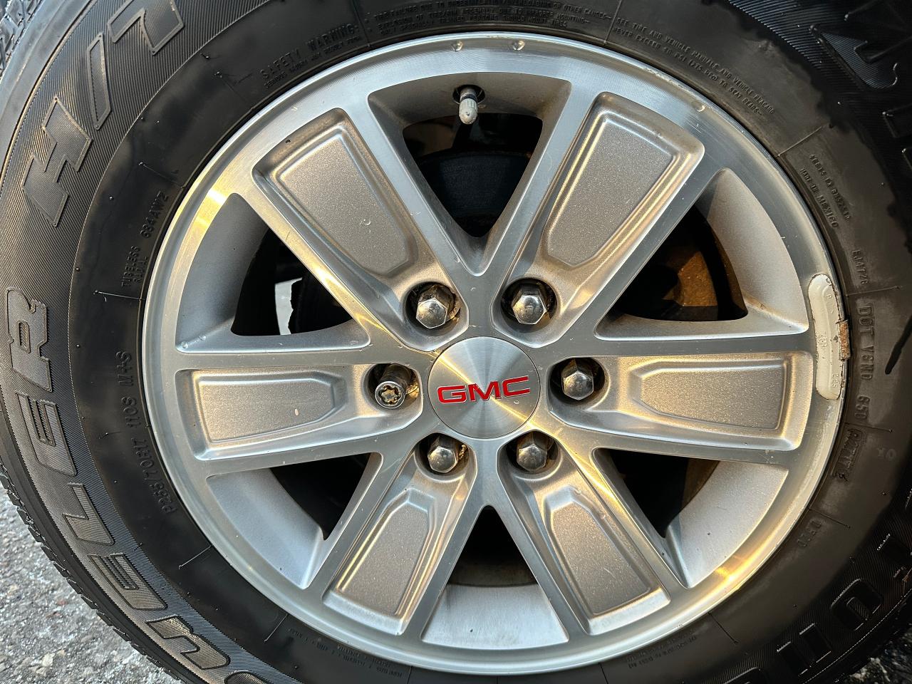 2017 GMC Sierra 1500 SLE4x4Kodiak Crew 6Pass-Cloth CarPlay BackupCam V8 Photo