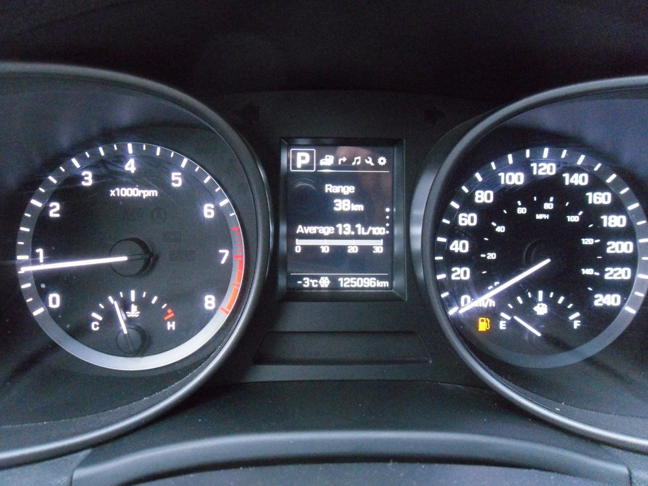 2017 Hyundai Santa Fe Sport AWD 4dr 2.4L Luxury Photo