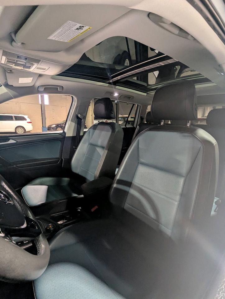 2020 Volkswagen Tiguan IQ DRIVE Comfortline 4MOTION Photo