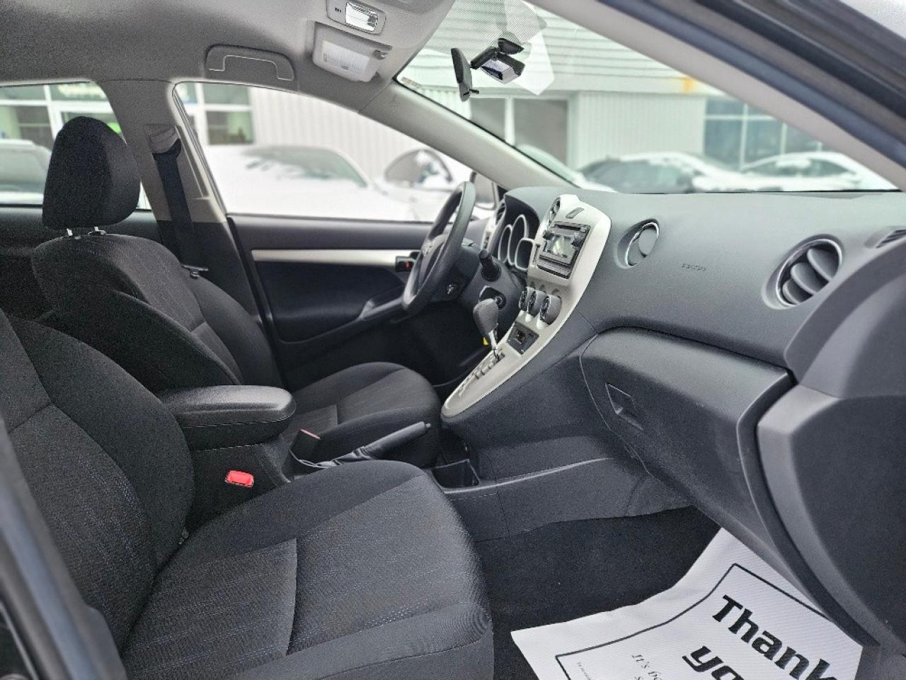 2013 Toyota Matrix AUTOMATIC-1 OWNER-CLEAN CARFAX-CERTIFIED Photo