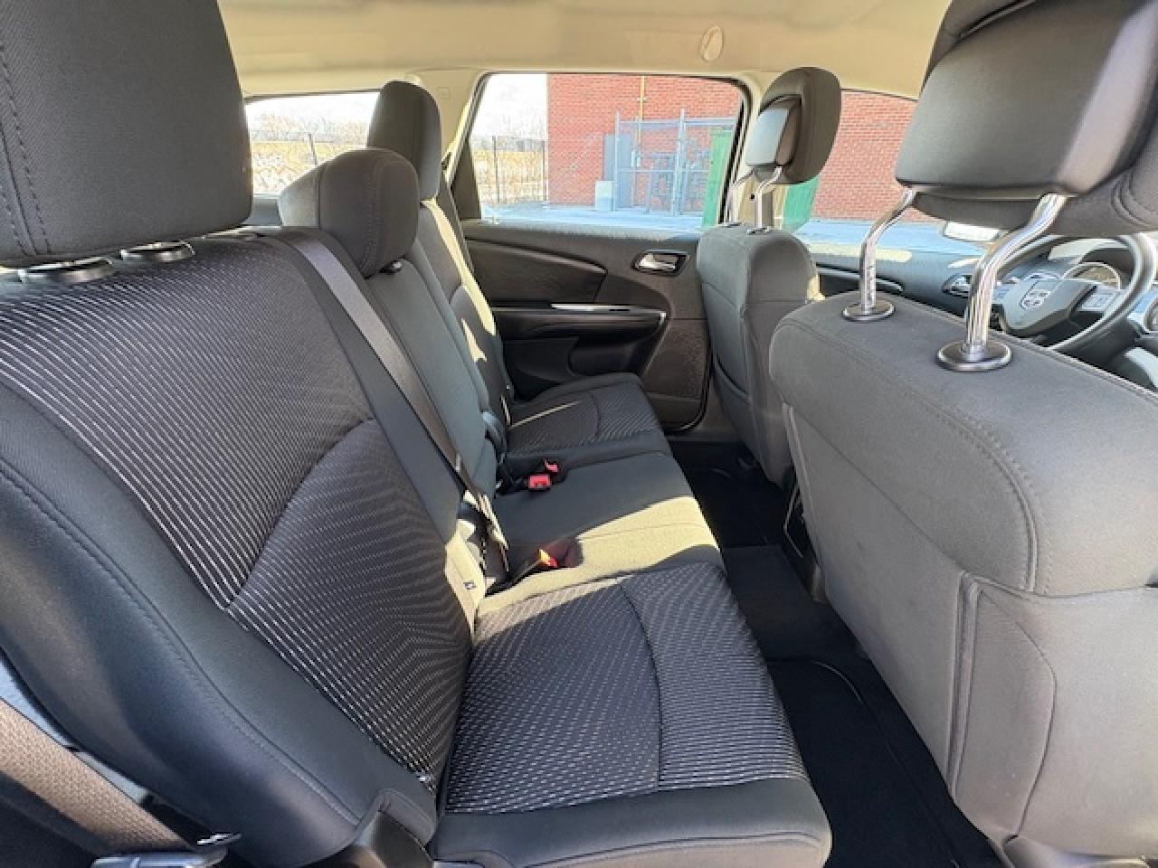 2011 Dodge Journey EXPRESS-ONLY 84KM-1 0WNER-GOVERNMENT! Photo