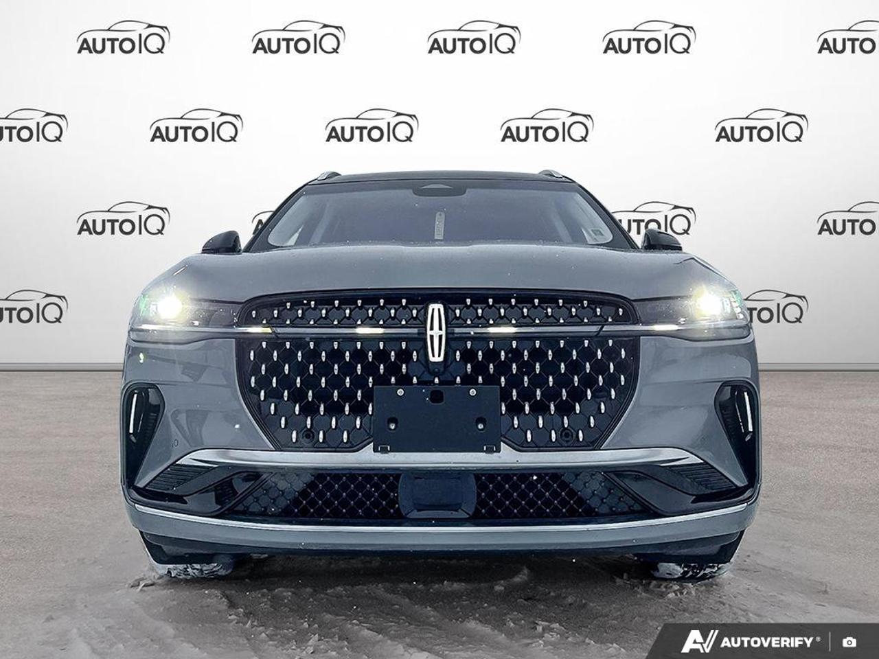 2024 Lincoln Nautilus Reserve AWD RESERVE PANO ROOF LOW KMS CERTIFIED Photo