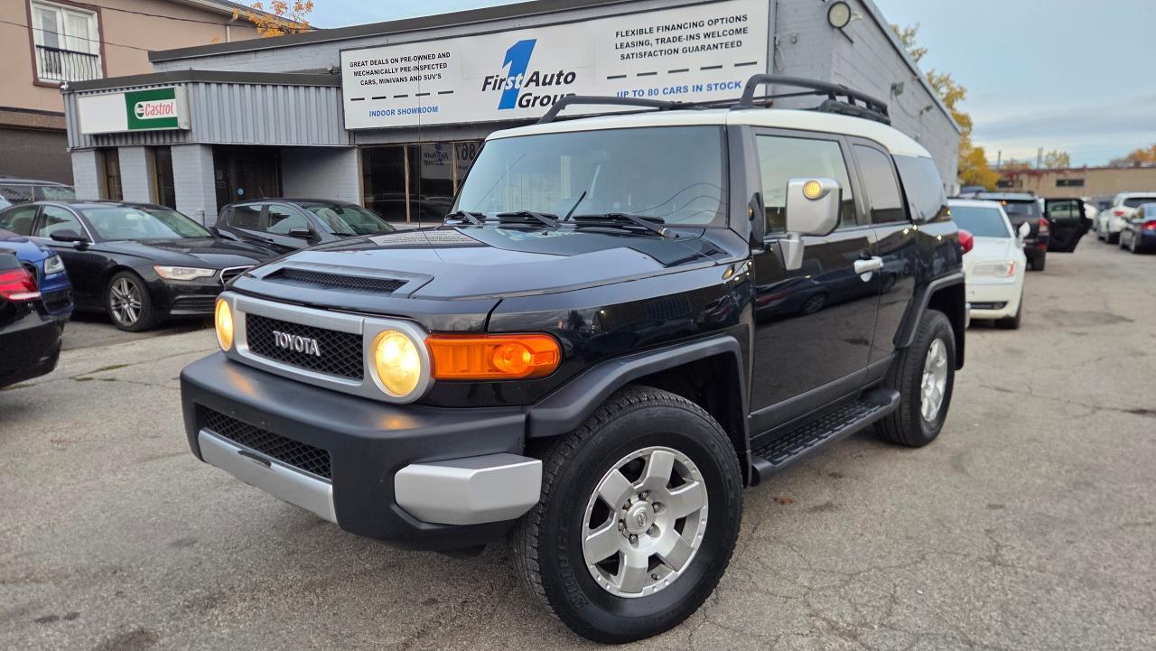 2008 Toyota FJ Cruiser 4x4 - Photo #1