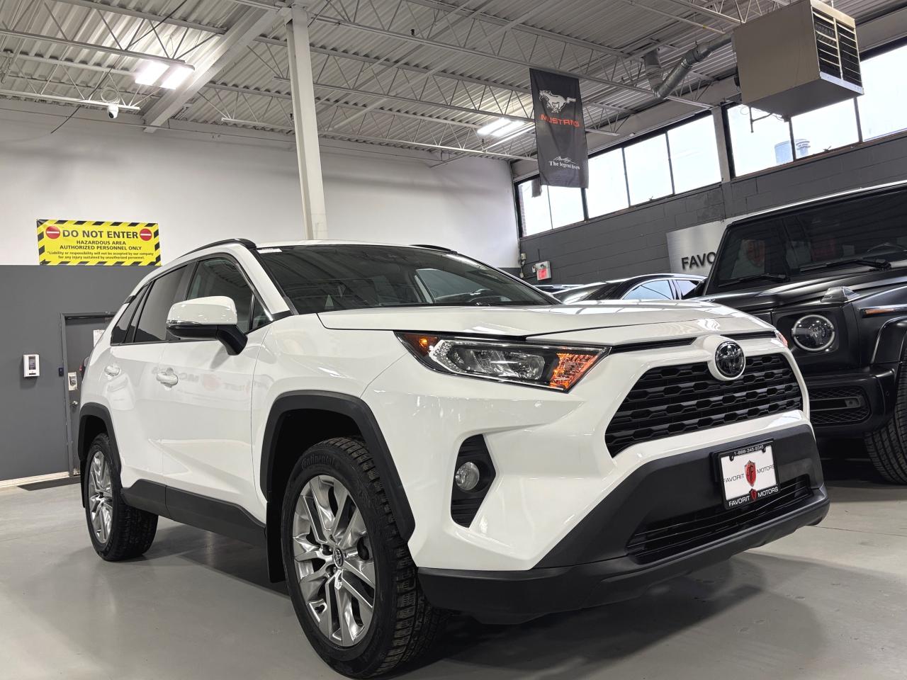 2020 Toyota RAV4 XLE AWD|SUNROOF|ALLOYS|HEATEDSEATS|HEATEDWHEEL|+++ Photo