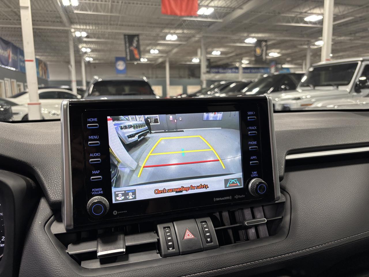 2020 Toyota RAV4 XLE AWD|SUNROOF|ALLOYS|HEATEDSEATS|HEATEDWHEEL|+++ Photo