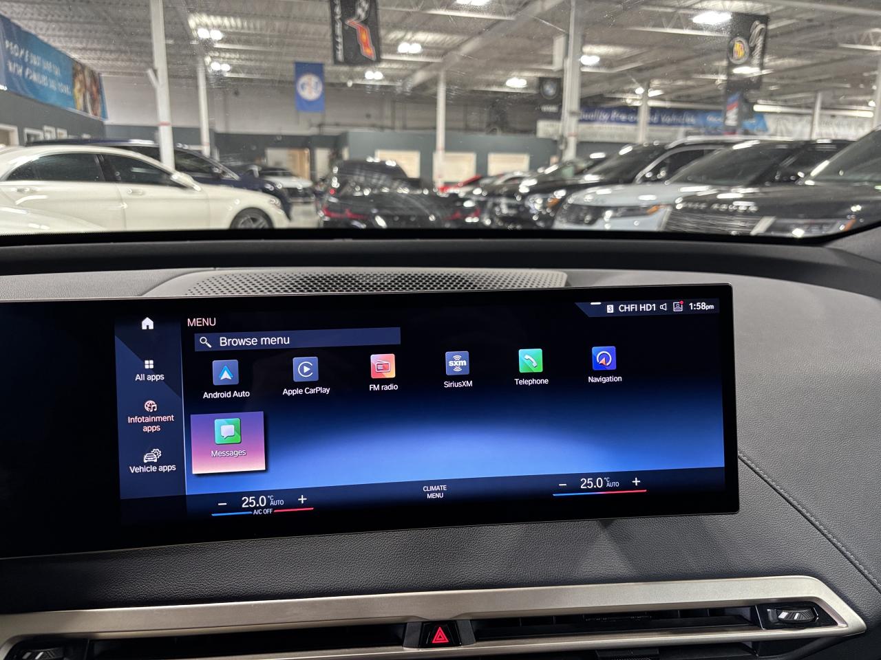 2023 BMW iX xDrive50|AWD|NAV|HUD|HARMANKARDON|AMBIENT|MASSAGE| Photo