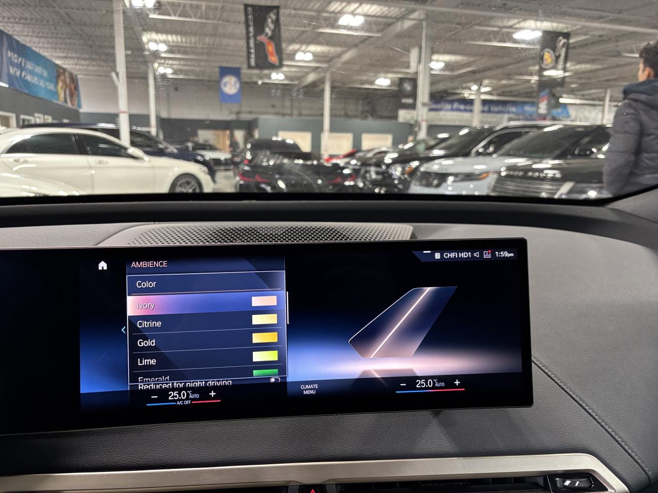 2023 BMW iX xDrive50|AWD|NAV|HUD|HARMANKARDON|AMBIENT|MASSAGE| Photo