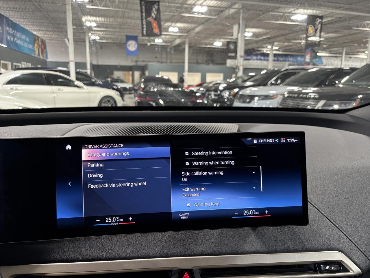 2023 BMW iX xDrive50|AWD|NAV|HUD|HARMANKARDON|AMBIENT|MASSAGE| Photo